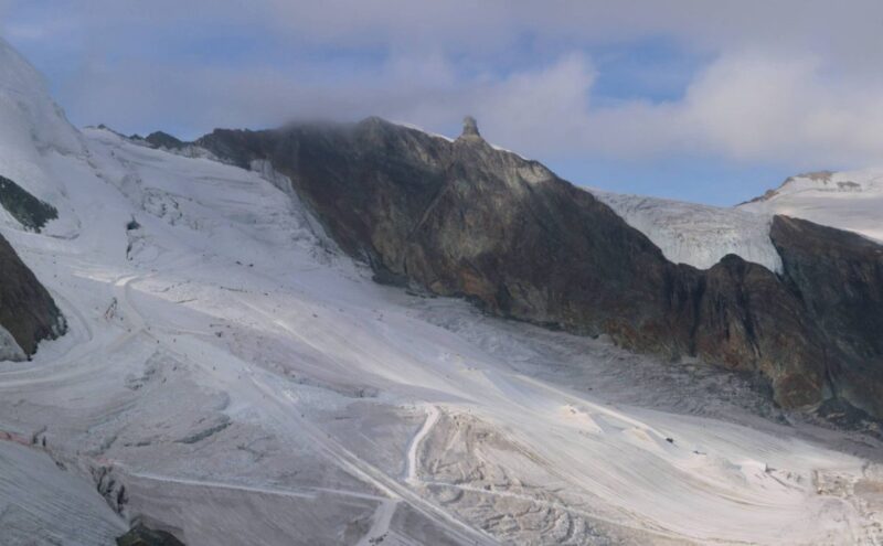 Saas-Fee glacier in Switzerland re-opens. Image c/o Saas-Fee web camera.